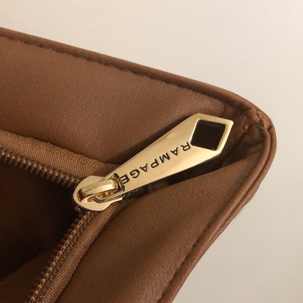 NWT Rampage Tote - Picture 3 of 9